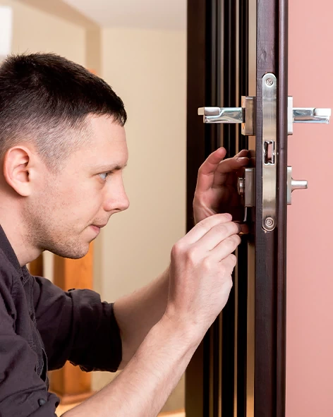 : Professional Locksmith For Commercial And Residential Locksmith Services in Culver City, CA