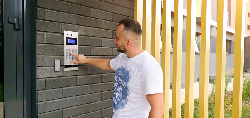 Locksmith Company For Smart Lock System Installation in Culver City, California